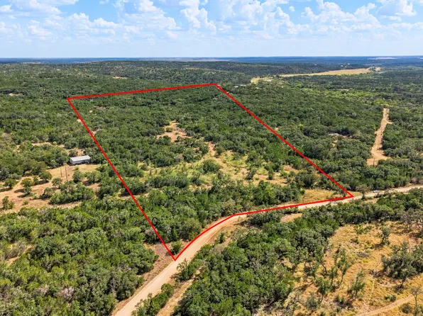 540 Private Road 233, Hondo, TX 78861
