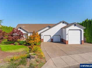 1775 Snowbird Dr NW, Salem, OR 97304