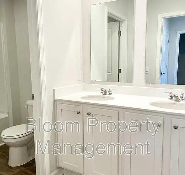 825 Kirby Ct — Photo 12