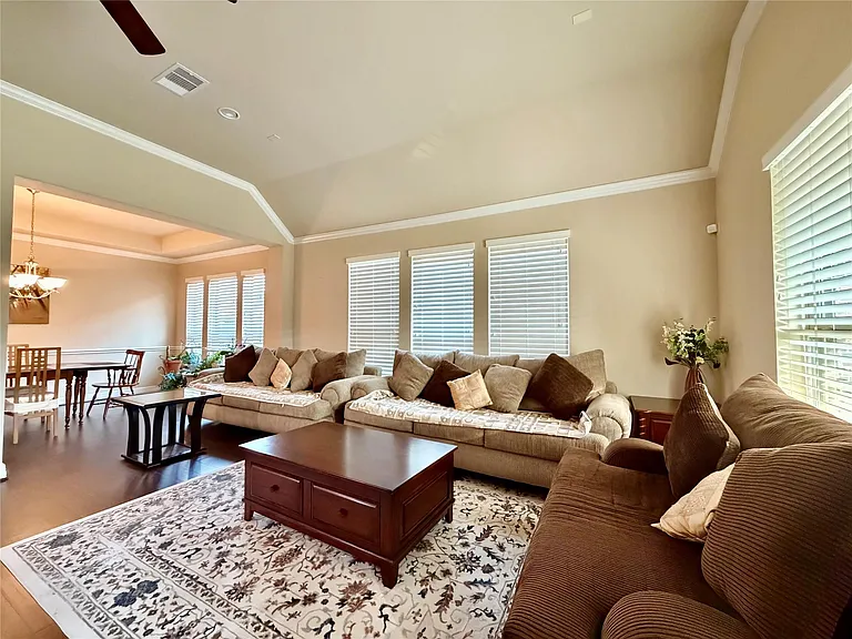 5102 Ava Meadows Ln — Photo 3