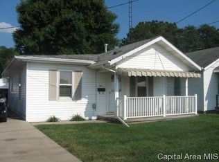 2802 S 11th St, Springfield, IL 62703