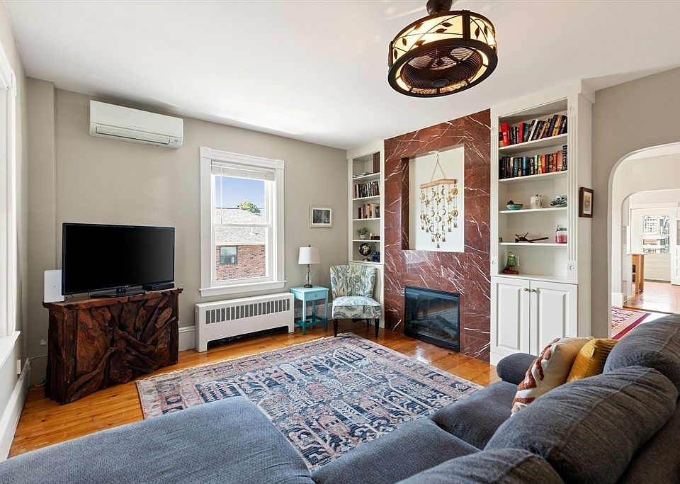 1st image of 16 Dudley St APT 2