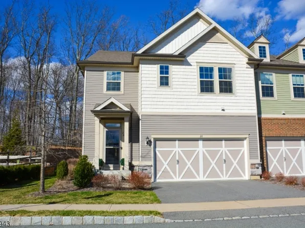 26 Brompton Pl, Randolph Twp., NJ 07869