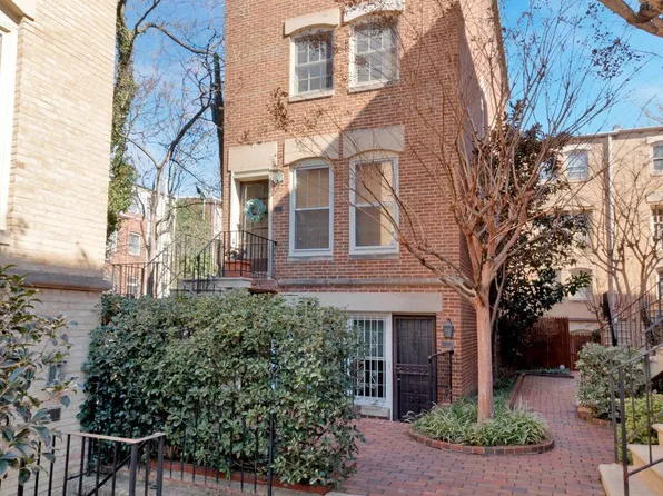 200 Justice Ct NE #39, Washington, DC 20002