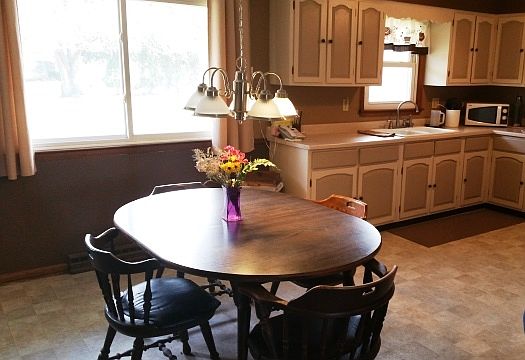5th image of 6305 Lyndhurst Ln