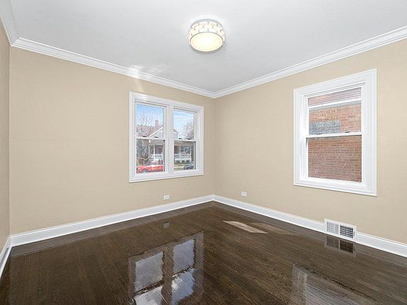 3rd image of 3314 Wenonah Ave