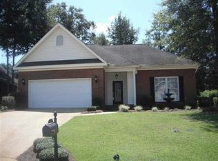107 W Robertson Ct, Enterprise, AL 36330