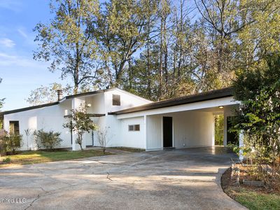 804 Pinehurst St, Clinton, MS, 39056