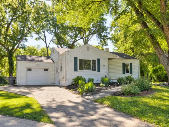 661 64th St, Des Moines, IA 50312