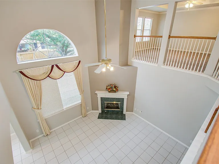 411 Green Stone Ct — Photo 28
