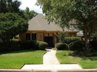 5223 Manor Glen Dr, Kingwood, TX 77345