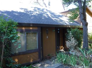 11 Terrace Ct, Auburn, CA 95603