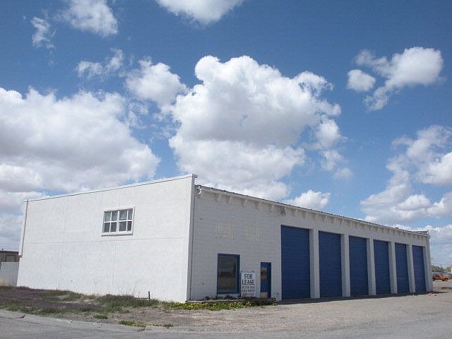 1st image of 3671 Romrell Ave