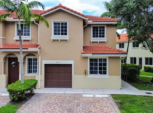 21007 NW 14th Pl APT 851, Miami, FL 33169