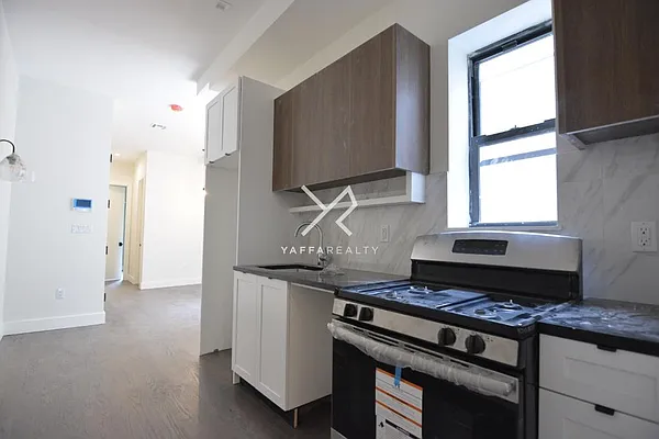 Rented by Yaffa Realty LLC | media 47