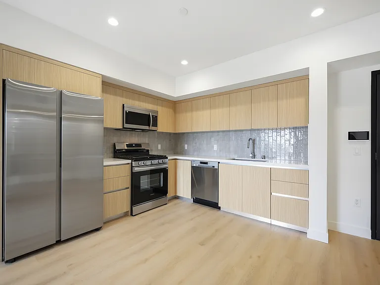 Hi Point Terrace by Wiseman — Photo 152