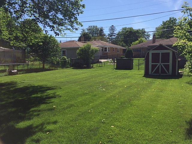 2nd image of 104 N Main St