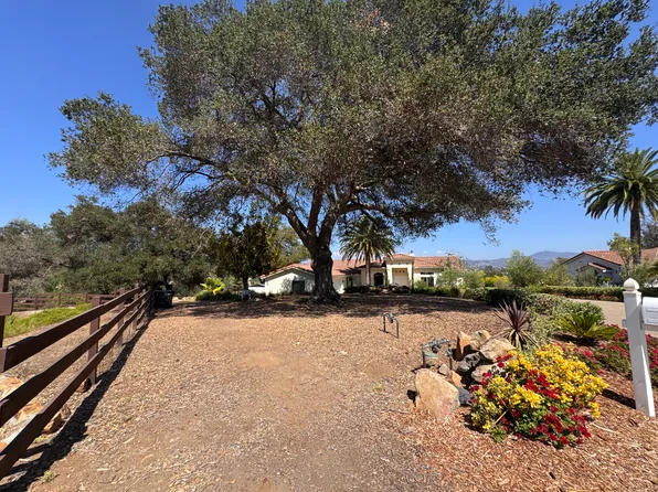 1011 Jimlojan Rd, Escondido, CA 92029