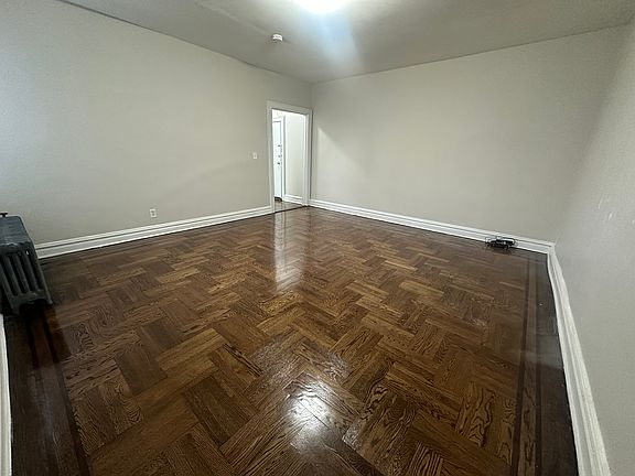 5th image of 115 Fairview Ave #56E