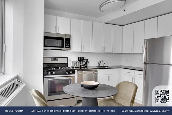 Rented by The Blueground | media 18