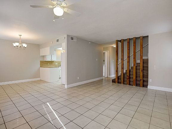 3rd image of 8329 Fathom Cir #A