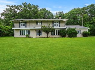 2058 E Hickory St, Crete, IL 60417