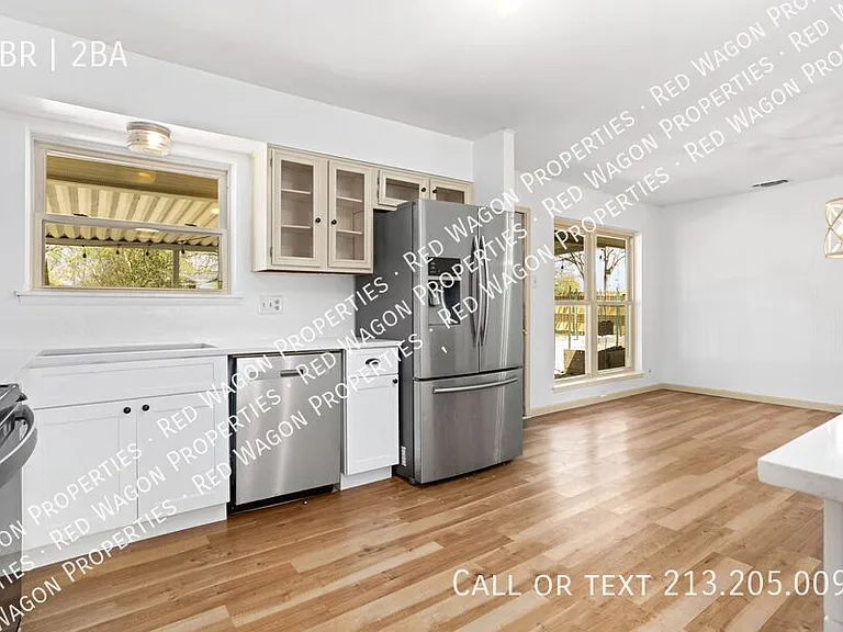 5259 Prince Valiant Dr — Photo 13