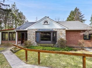 25 Sun Hill Rd, Katonah, NY 10536