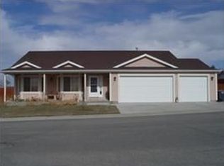 1825 Midas Dr, Winnemucca, NV 89445