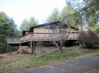 35 Peckham Hill Rd, Sherborn, MA 01770
