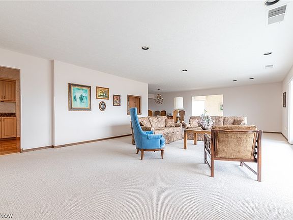 5th image of 2202 Acacia Park Dr APT 2615