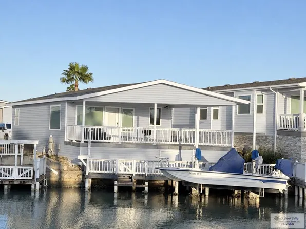 327 Sun Dial Cir, Port Isabel, TX 78578