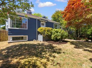 7919 34th Avenue SW, Seattle, WA 98126