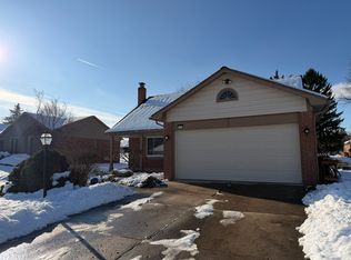 2132 Winchester Rd, Rochester Hills, MI 48307