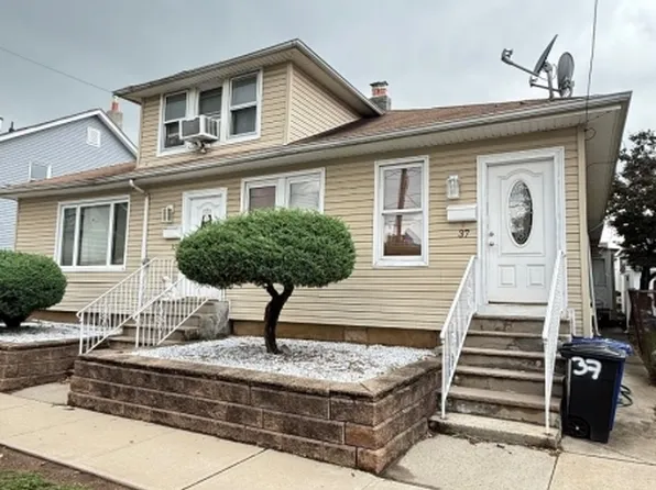35 Ralph St, Belleville, NJ 07109