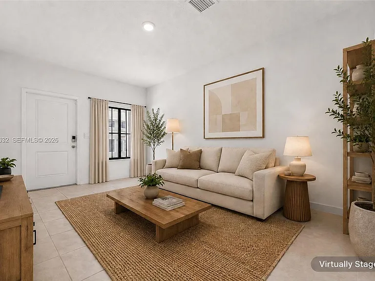 4825 Dillion St — Photo 9