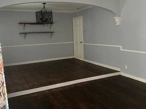 (undisclosed Address)