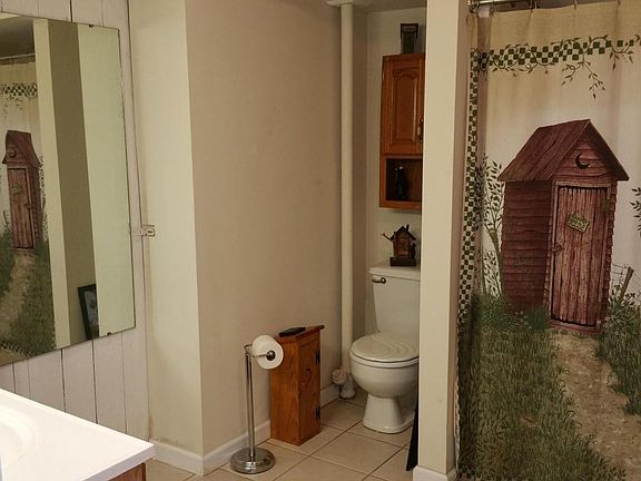 3rd image of 4018 Clairmont St SW