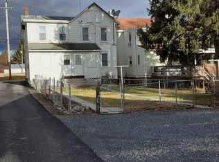 110 Cemetery St, Littlestown, PA 17340