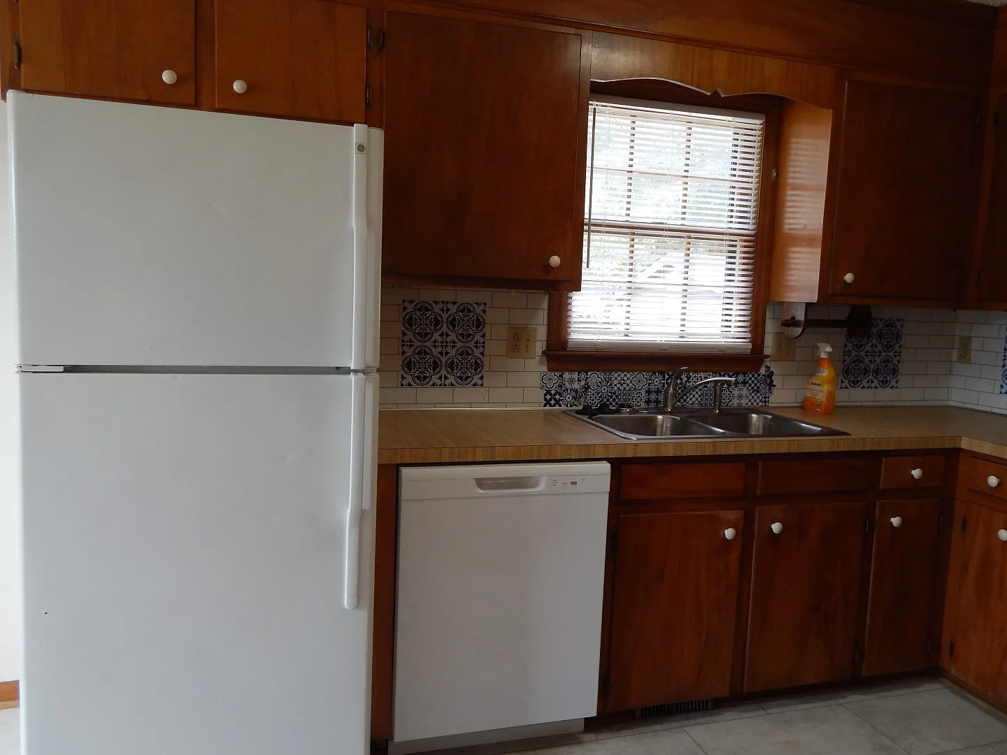 3549 Georgia Ln - 1 — Photo 2
