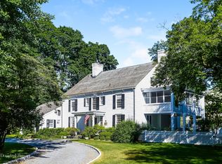 8 Grove Ln, Greenwich, CT 06831