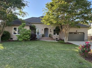 416 Brougham Ct, Chesapeake, VA 23322