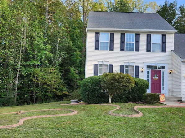 11301 Currituck Ct, Fredericksburg, VA 22407