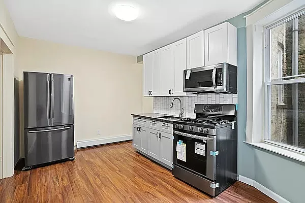 Rented by Douglas Elliman | media 18