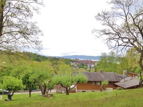 43 Croton Dam Road, Ossining, NY 10562