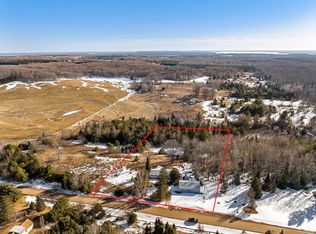 7105 W Dotski Rd, Cheboygan, MI 49721