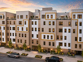 187 Culver Avenue, #302