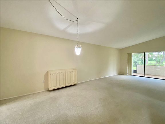 4th image of 3621 Longmeadow #42