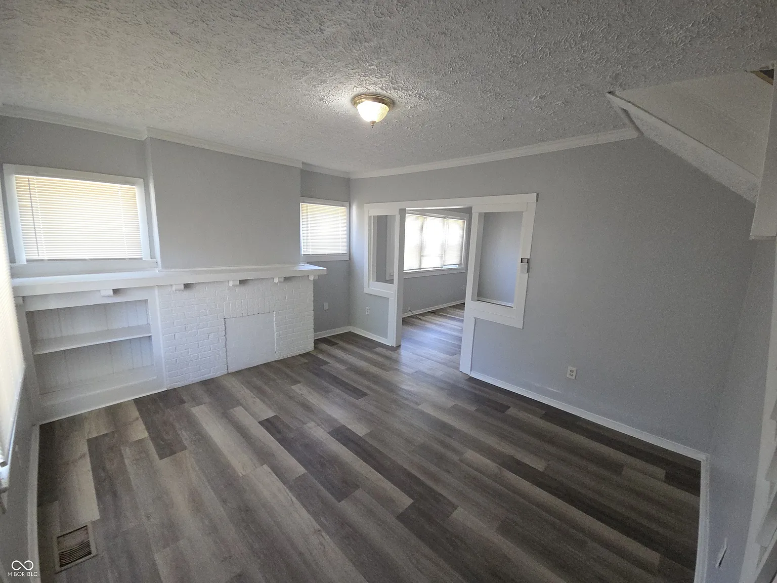 3 bed, 1.0 bath, 1235 sqft, $1,025 — Photo 3