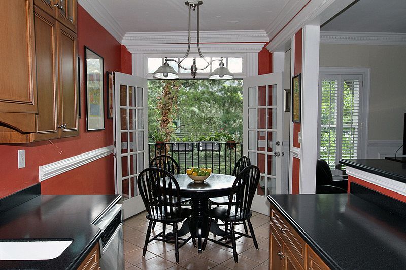 2nd image of 826 Dixie Ave NE APT 8